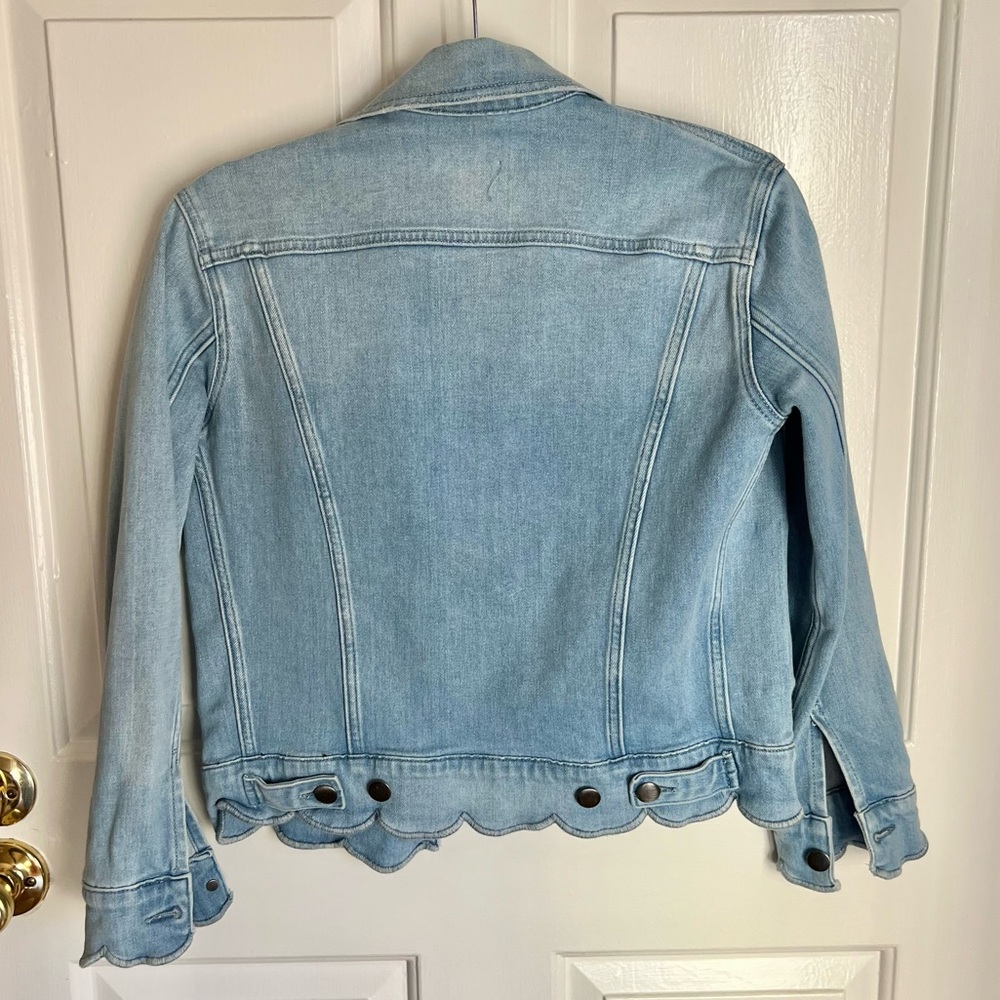 NWOT Frame Willoughby Scallop Hem Denim Jacket XS - Picture 5 of 7